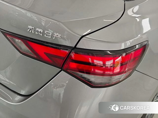 Nissan Xuan Yi id 4341801 из Китая 18