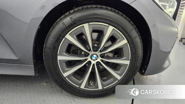 BMW 3 Series (G20) id 4688954 из Кореи 25