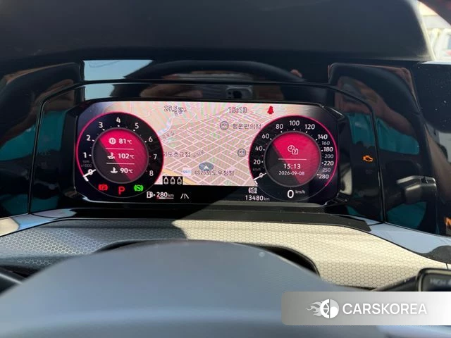 Volkswagen Golf 8th Generation 2024 Белый из Кореи, фото 5