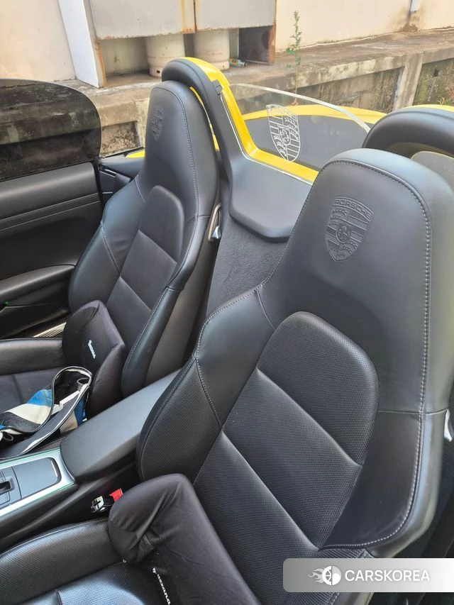 Porsche 718 Boxster 2020 Желтый из Кореи, фото 5