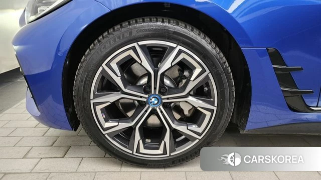 BMW i4 id 4293203 из Кореи 25