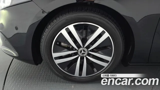 Mercedes-Benz A-Class W177 id 2854144 из Кореи 15