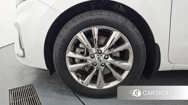 Kia The New Carnival id 3601579 из Кореи 15