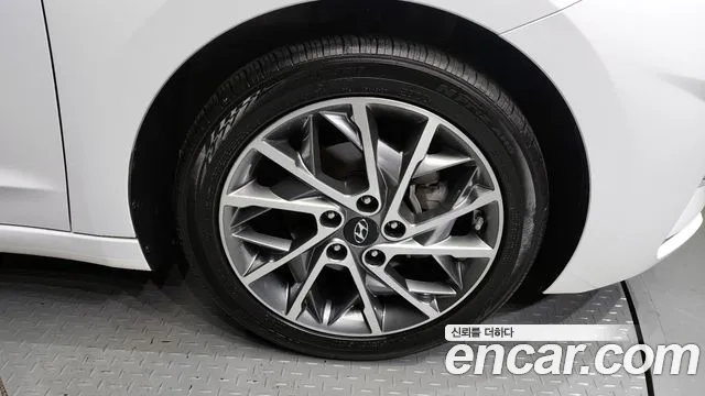 Hyundai The New Avante AD id 2937127 из Кореи 15