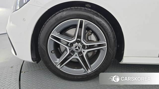 Mercedes-Benz E-Class W213 id 4457250 из Кореи 29