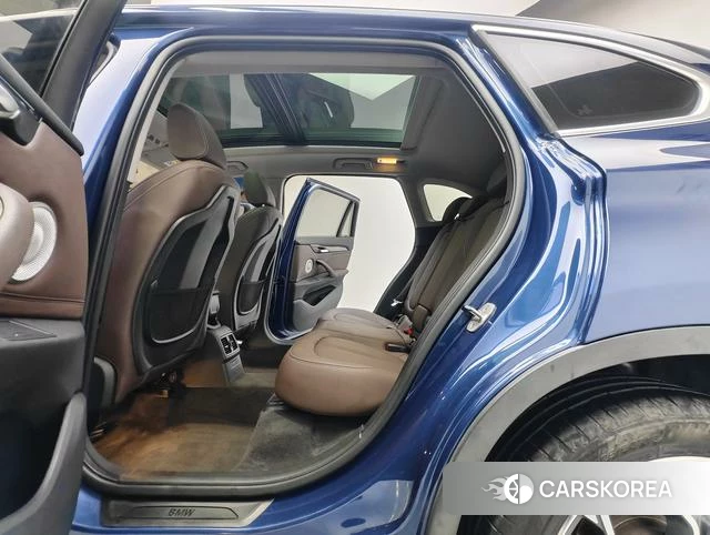 BMW X1 id 4335781 из Китая 17