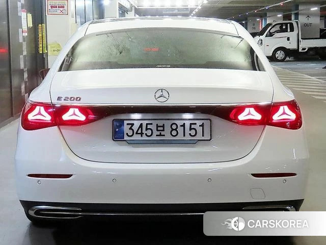 Mercedes-Benz E-Class W214 id 4681840 из Кореи 15