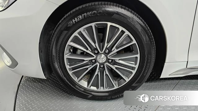 Hyundai Grandeur IG Hybrid id 4521061 из Кореи 15