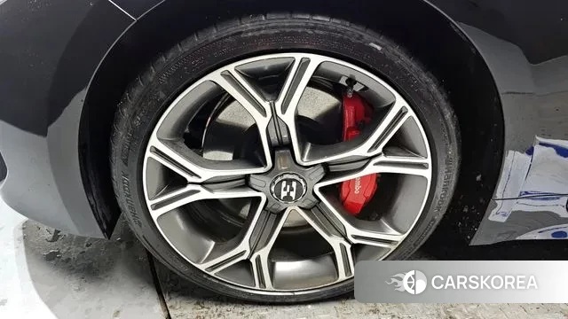 Kia Stinger id 3647196 из Кореи 15