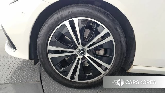Mercedes-Benz E-Class W213 id 4614203 из Кореи 25