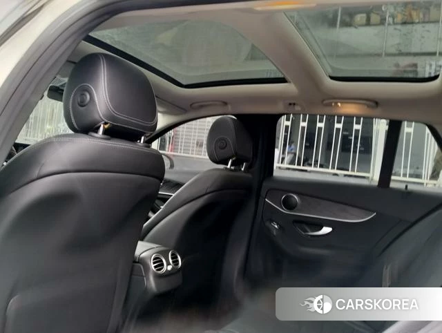 Mercedes-Benz Class C (imported) 2021 Белый из Китая, фото 5