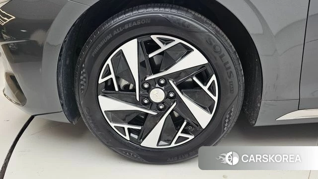Hyundai The New Grandeur IG Hybrid id 4415408 из Кореи 15