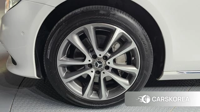 Mercedes-Benz E-Class W213 id 4397615 из Кореи 25