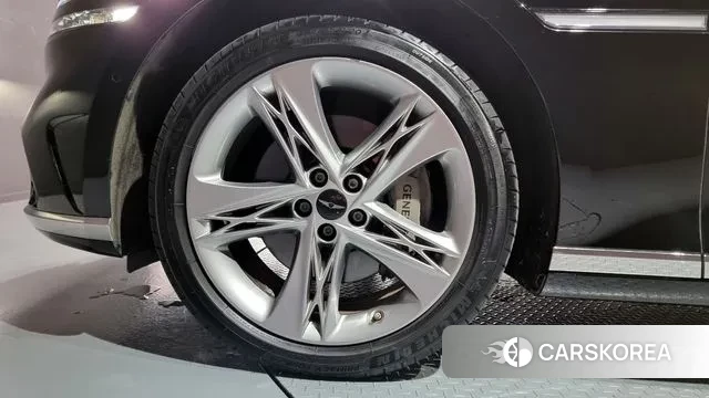 Genesis G90 (RS4) id 3058680 из Кореи 15