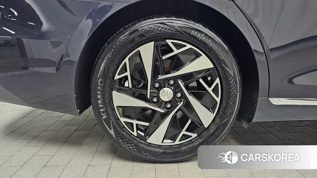 Hyundai The New Grandeur IG Hybrid id 3535646 из Кореи 15