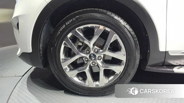 Kia The New Sorento id 4377719 из Кореи 26
