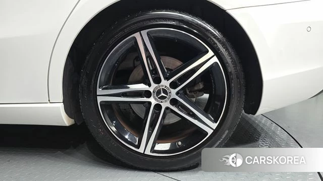 Mercedes-Benz A-Class W177 id 4496071 из Кореи 25