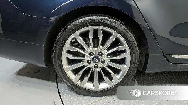 Kia K7 Premier id 3942539 из Кореи 15