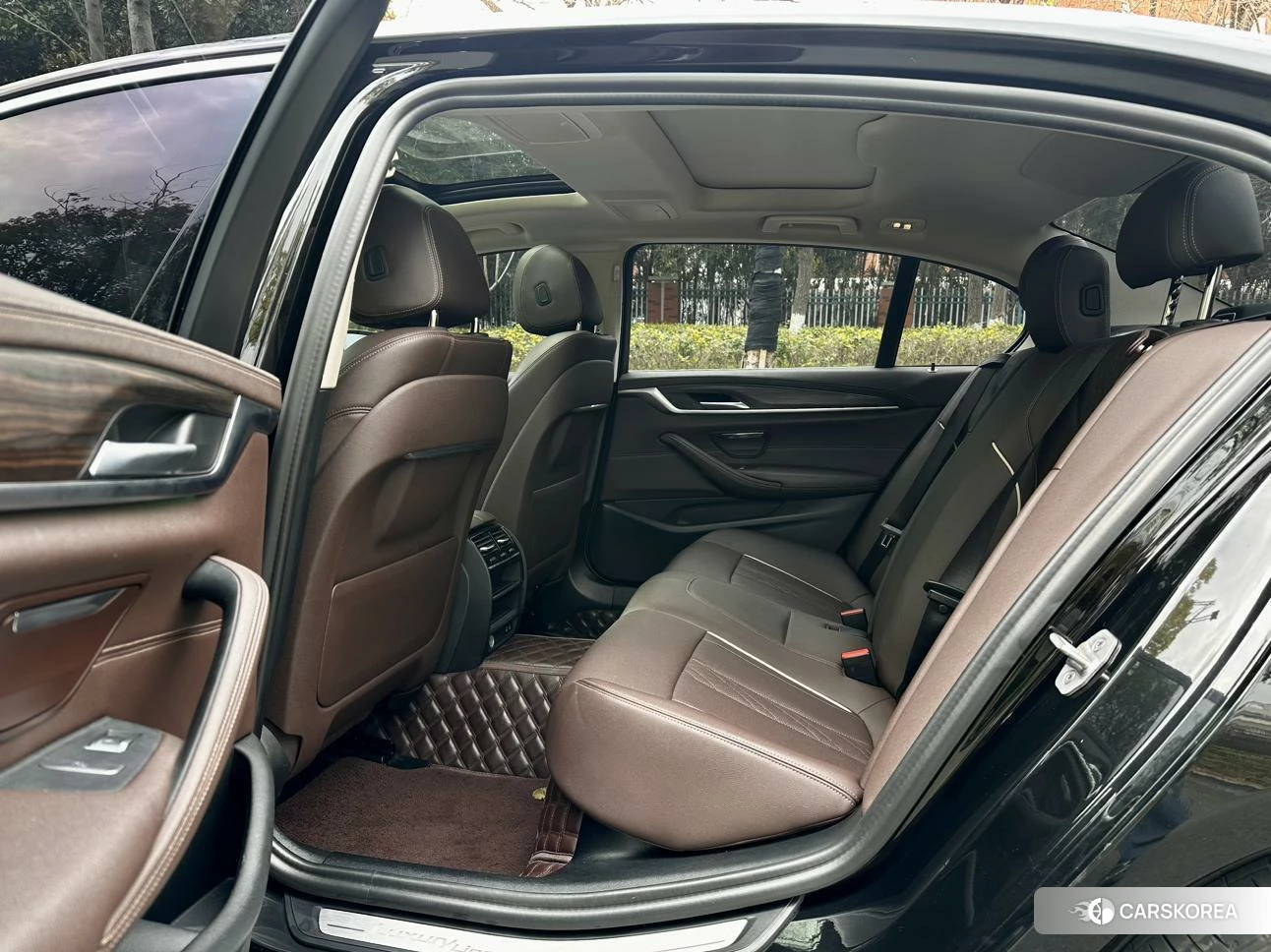 BMW 5 series PHEV id 4498544 из Китая 10