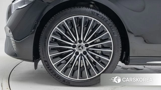 Mercedes-Benz E-Class W214 id 4468399 из Кореи 14