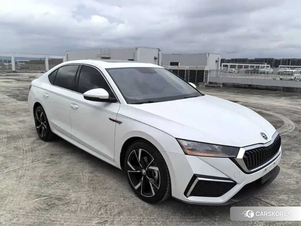 Skoda Octavia id 4565179 из Китая 16