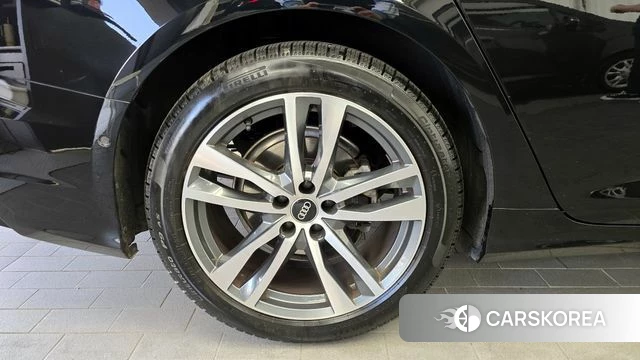 Audi A6 (C8) id 3953797 из Кореи 15