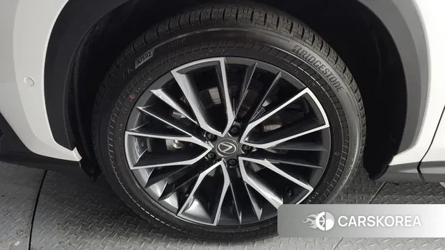 Lexus NX350h Second generation id 3452304 из Кореи 15