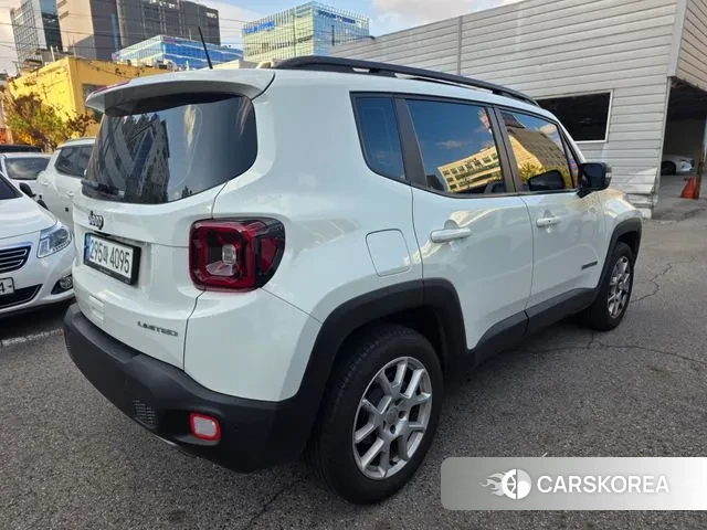 Jeep Renegade id 3395128 из Кореи 14