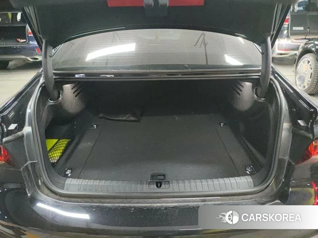 Audi A7L id 4265998 из Китая 8