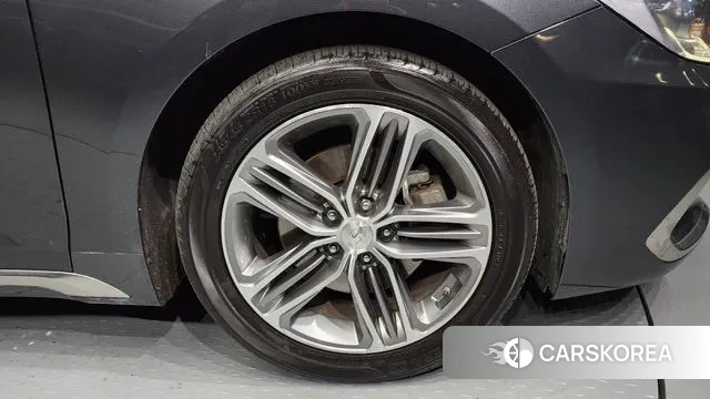 Hyundai Grandeur IG id 2247978 из Кореи 15