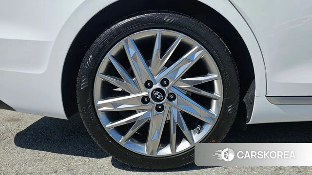 Hyundai The New Grandeur IG id 4203175 из Кореи 15