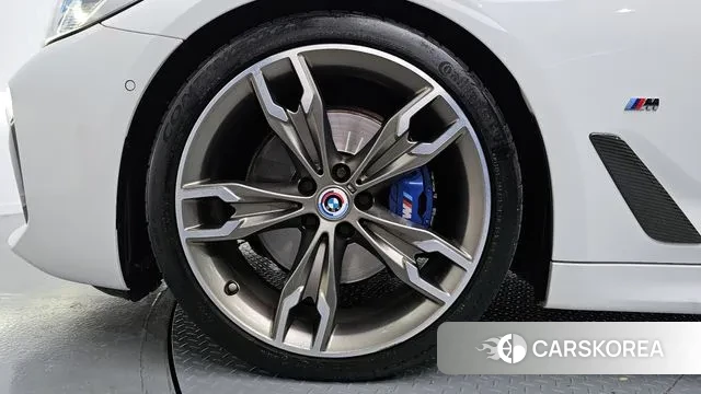 BMW 5 Series (G30) id 3388930 из Кореи 15