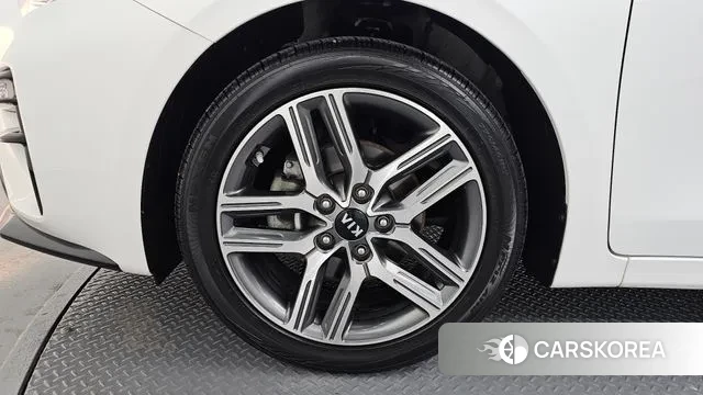 Kia Come New K3 id 3587705 из Кореи 15