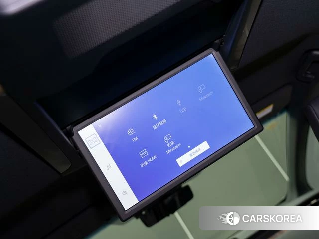Lexus LM id 4277043 из Китая 13