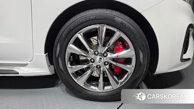 Kia The New Carnival id 3682144 из Кореи 15