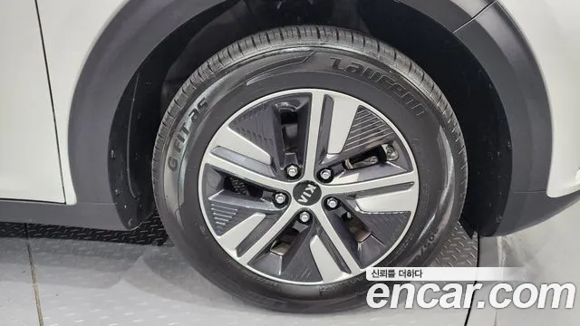 Kia The New Niro id 2817730 из Кореи 15