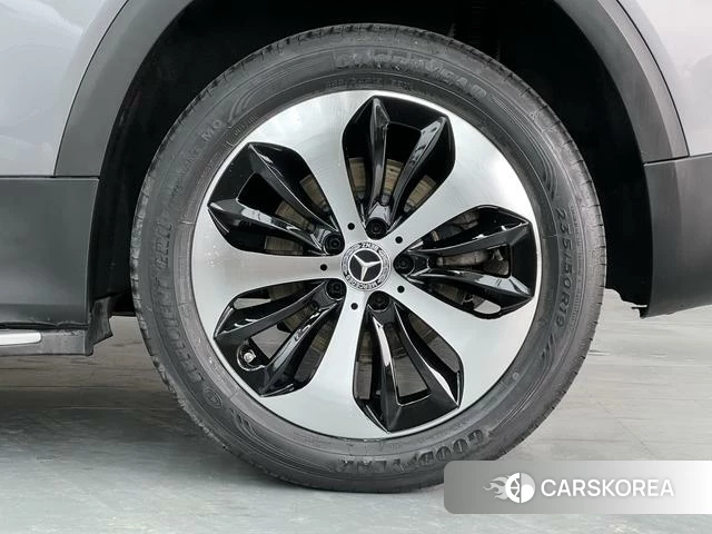 Mercedes-Benz GLB id 4290937 из Китая 15