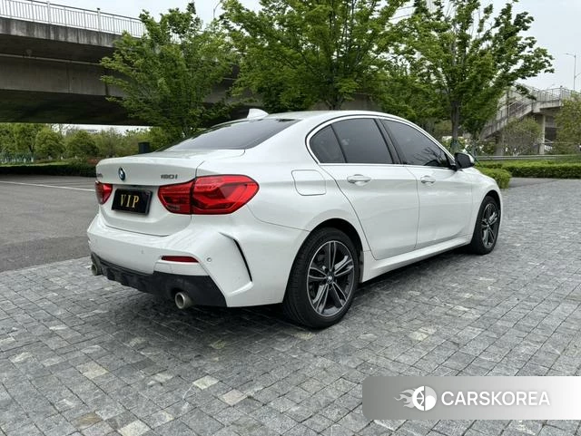 BMW 1 series 2023 Белый из Китая, фото 5