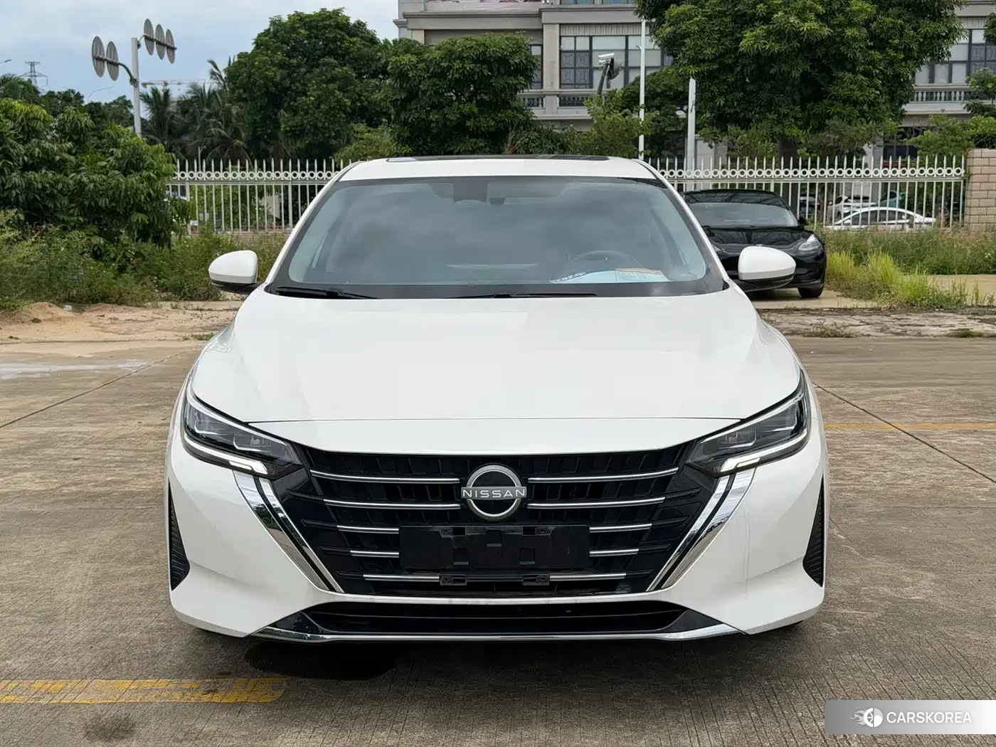 Nissan Sylphy 2024 Белый из Китая, фото 5