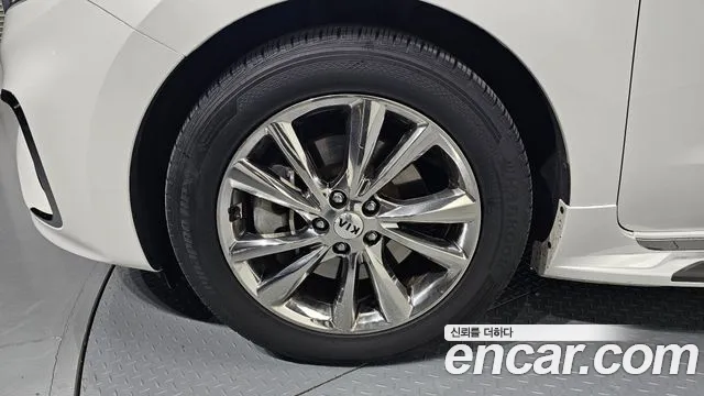 Kia The New Carnival id 2677025 из Кореи 15