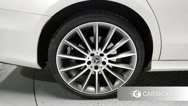 Mercedes-Benz E-Class W213 id 3540588 из Кореи 15