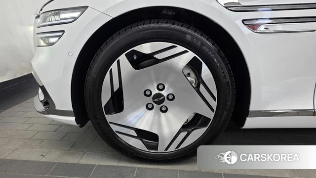 Genesis Electrified G80 (RG3) id 4686410 из Кореи 35