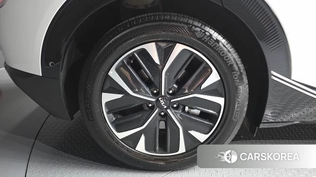 Kia EV6 id 4757759 из Кореи 29