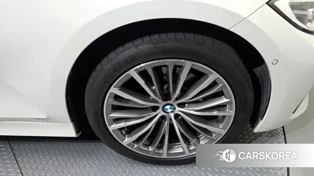 BMW 3 Series (G20) id 3007563 из Кореи 15