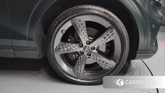 Genesis GV70 id 3401788 из Кореи 15