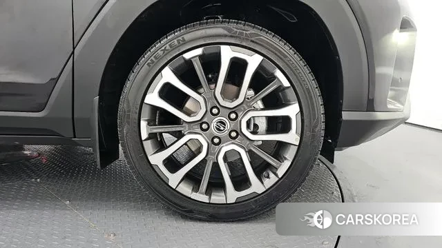 Ssangyong Torres id 3348615 из Кореи 15