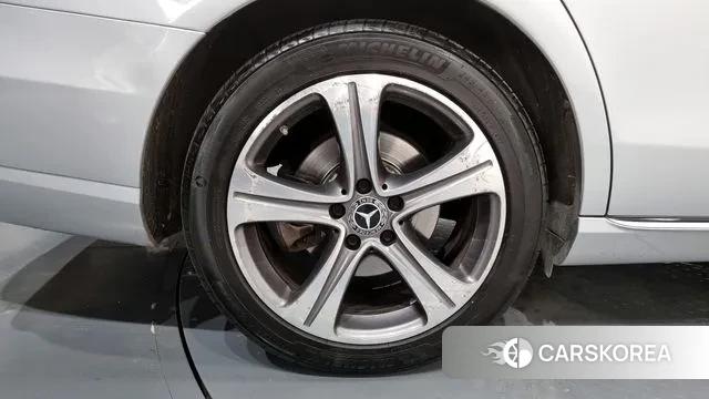 Mercedes-Benz E-Class W213 id 3423198 из Кореи 15