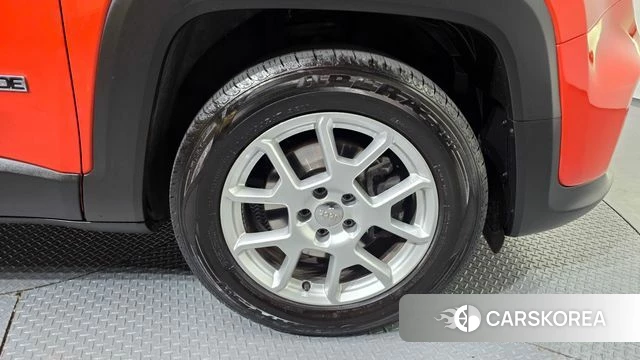 Jeep Renegade id 3827991 из Кореи 15