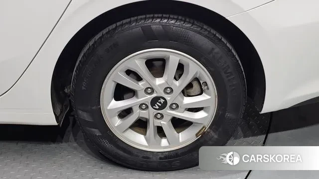 Kia Come New K3 id 3578603 из Кореи 15