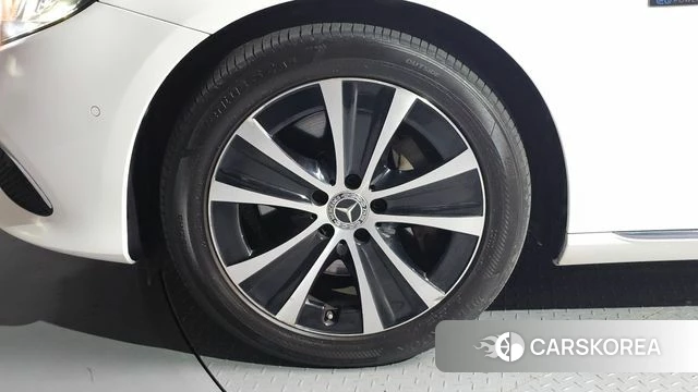 Mercedes-Benz E-Class W213 id 4689011 из Кореи 27